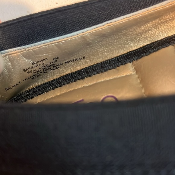 Me Too slip on shoes size 6 leopard print - Picture 4 of 4